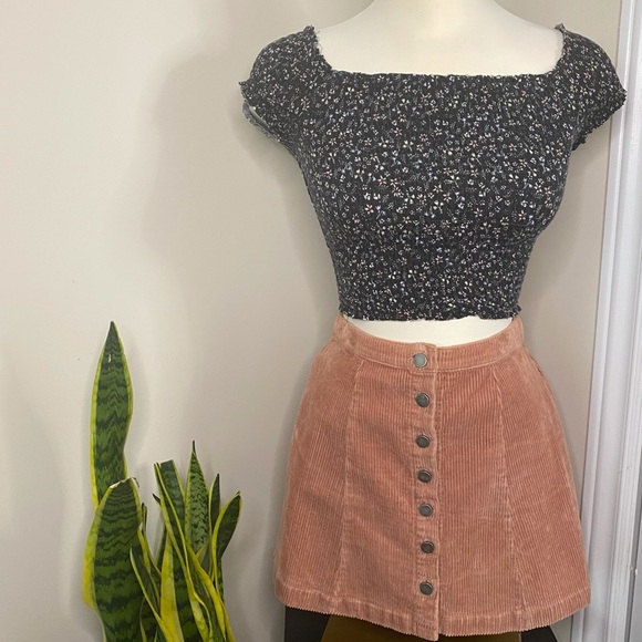 Forever 21 skirt - Picture 2 of 3